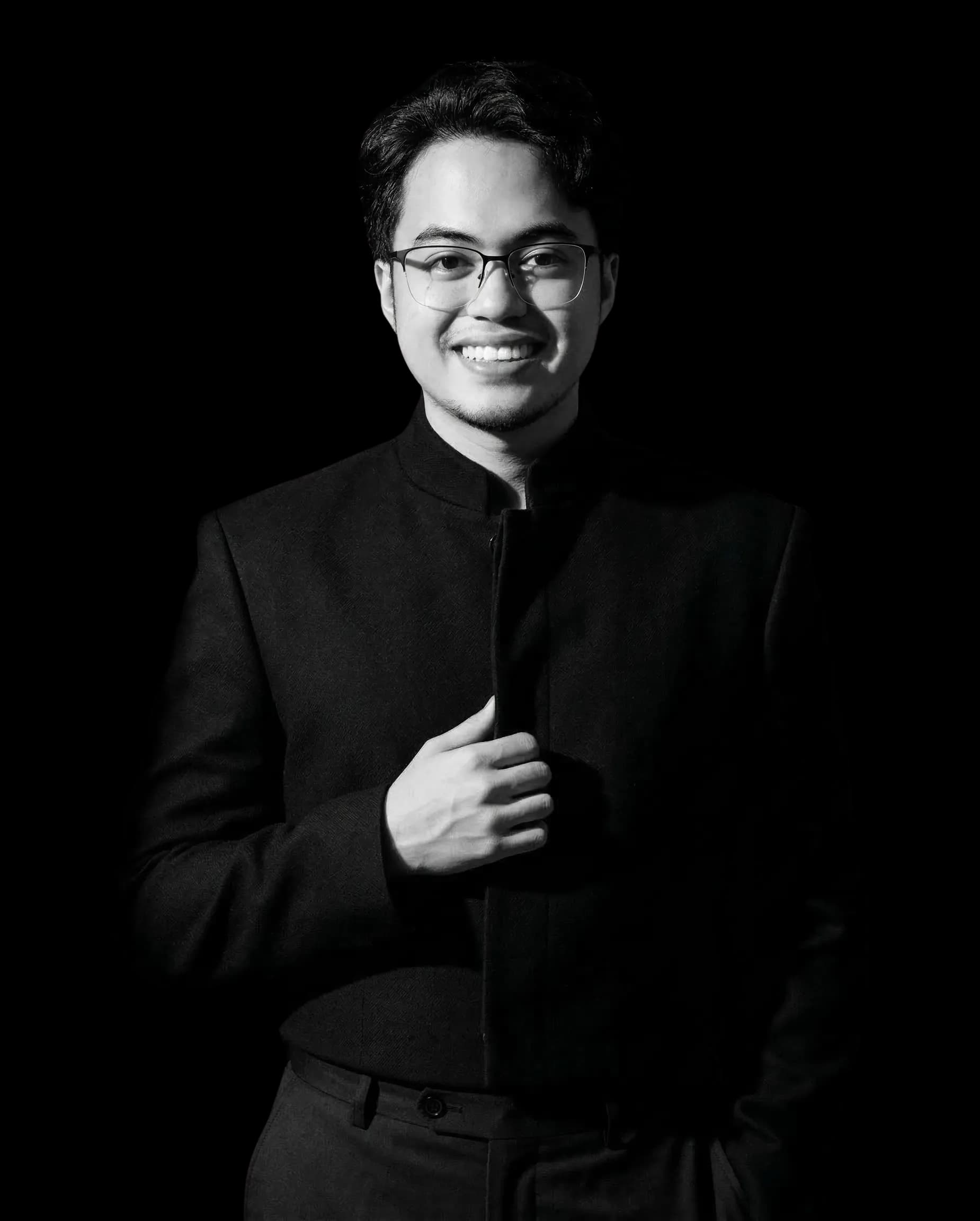 Portrait of Niepres John, Freelance Full Stack Developer